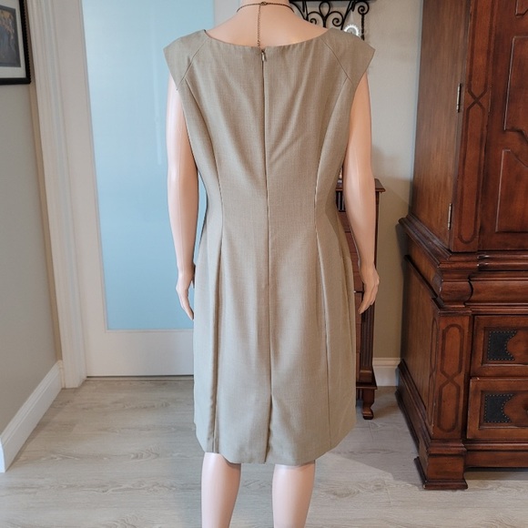 Simple Chic Tan Dress - Picture 2 of 2